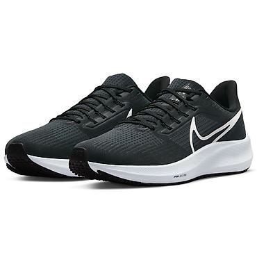 pegas: Мужские кроссовки, 42.5, Nike, Новый, цвет - Черный, Платная доставка — 1