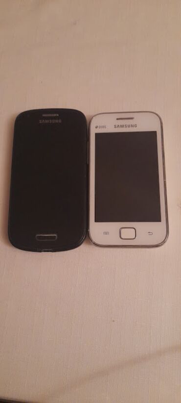 samsung galaxy s3: Samsung Galaxy S3 Mini, 4 GB, rəng - Qara, Düyməli