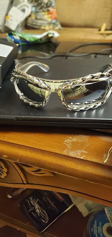Eynəklər: Ottolinger Silver Twisted Sunglasses üslubunda uniseks eynək Gümüşü — 3