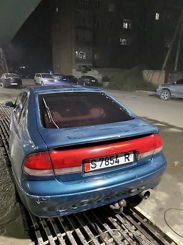 volvo 6×2: Mazda 626: 1993 г., 1.8 л, Механика, Бензин, Хэтчбэк — 3