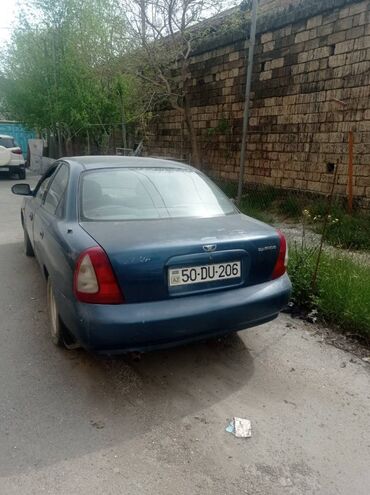 Daewoo: Daewoo Nubira: 1.6 l | 1998 il — 3