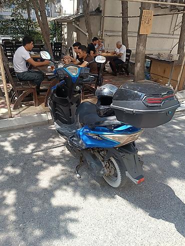 velo kaska: - 125, 125 sm3, 2022 il, 86777 km — 2