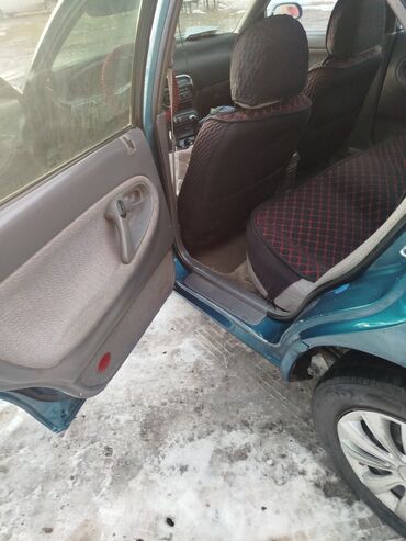 Mazda: Mazda 626: 1992 г., 1.8 л, Механика, Газ, Седан — 13