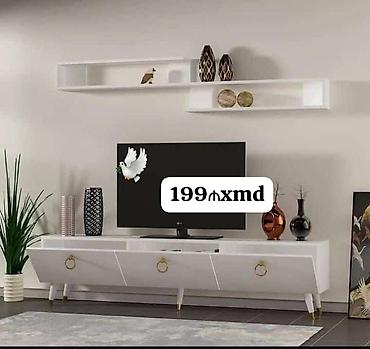 Yeni, Düz TV altlığı, Polkalı