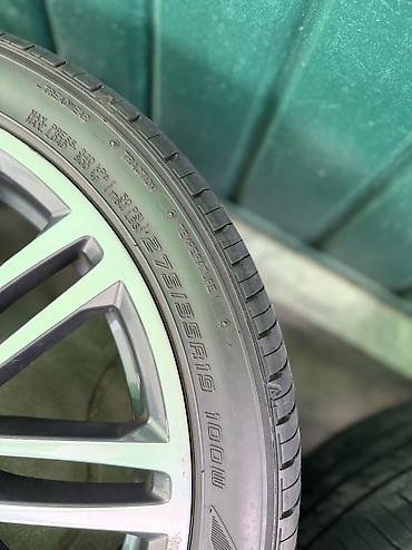 диски w221: Колеса в сборе 275 / 35 / R 19, Лето, Б/у, Комплект — 7