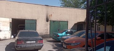 сдаю помешение: 70 м², Кирпичный | Смотровая яма, Охрана