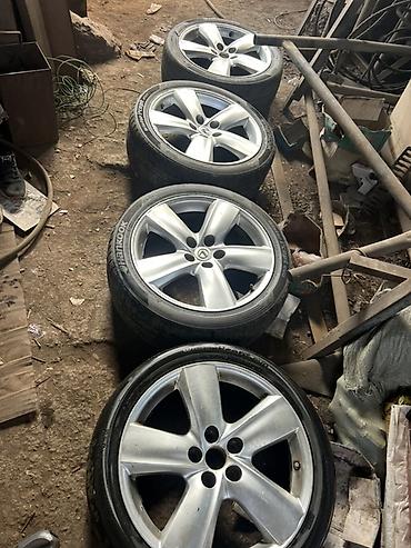 245 45 19: Комплект из 4 оригинальных литых дисков Lexus с шинами. - Диски — 1