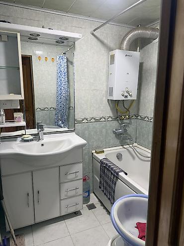 tap az ağstafa: Bakı, 3 otaqlı, Köhnə tikili, m. 8 Noyabr, 80 kv. m — 6
