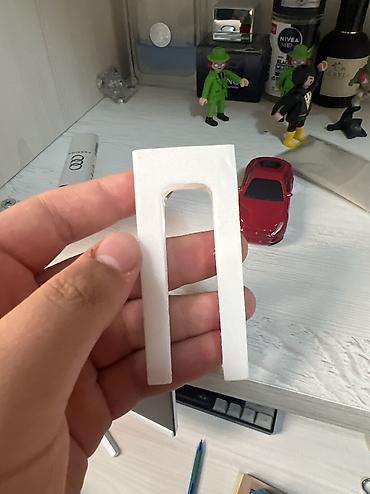 qacish aleti: Məhsul: Kiçik ölçülü maşın modelləri üçün 3D-print edilmiş miniatür — 2