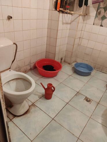 Köhnə tikili: Bakı, 2 otaqlı, Köhnə tikili, m. Həzi Aslanov, 40 kv. m — 3