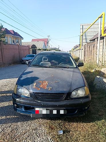corolla 2018: Toyota Avensis: 1998 г., 1.6 л, Механика, Бензин, Седан — 4