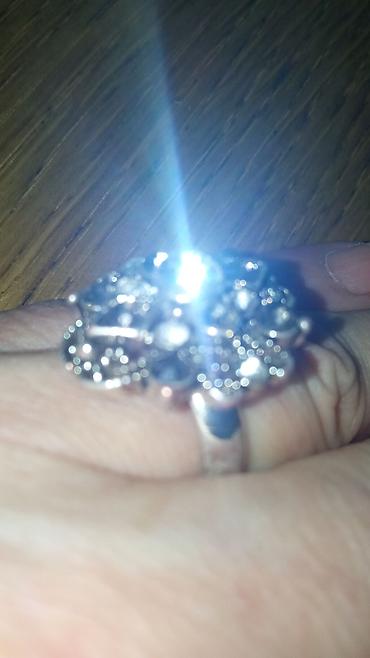 Prstenje: Starinski veliki prsten sa kamenjem — 2