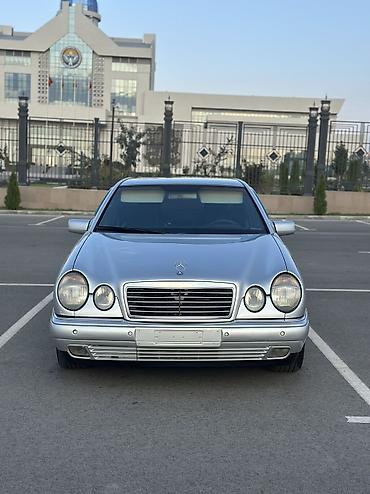 Mercedes-Benz E-Class: 1997 г., 3.2 л, Автомат, Бензин, Седан