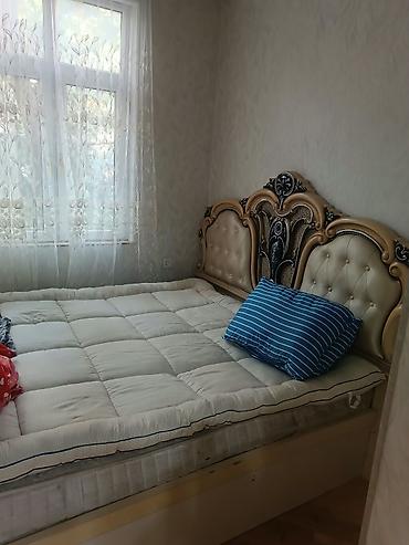 ev kirayəsi: Nerimanov rayon metroya yakin parkin yani ev kirayeverilir.600 manat — 7