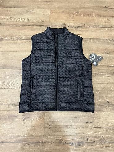 pull and: Мужская (двухсторонняя) безрукавка Michael Kors Две в наличии!!! — 1