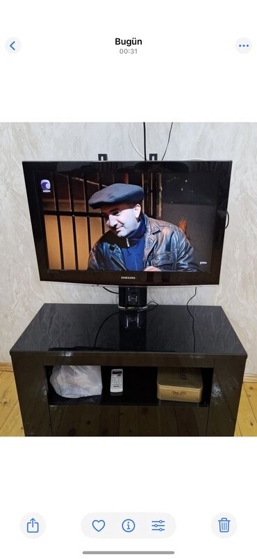 Вилки: Б/у Телевизор Samsung Led 32" HD (1366x768), Самовывоз