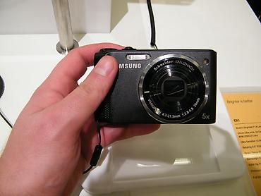 z fold 3: ŞOK QİYMƏT. Samsung fotoaparat. şəkil və video çəkir. yaddas kartı — 2