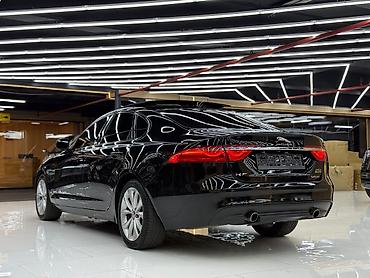 Продажа авто: Jaguar XF: 2019 г., 2 л, Автомат, Бензин, Седан — 4