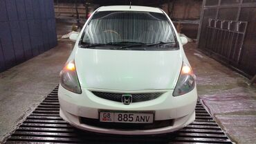 Honda: Honda Fit: 2001 г., 1.3 л, Вариатор, Бензин, Универсал