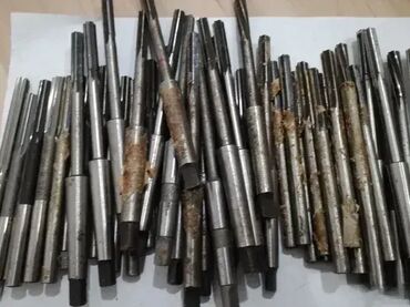 Ostali uređaji: Razvrtači 8mm, 8,02mm, 8,05mm, 8,1mm (rajberi) JAL – različite — 7