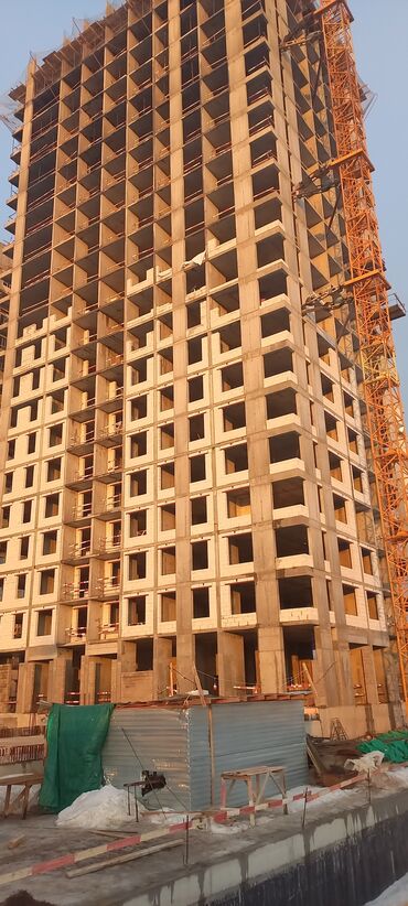 beton kubu: Dekarativ suvaqi malyar isderi ev yerine peton isderi gorurem isdeyen
