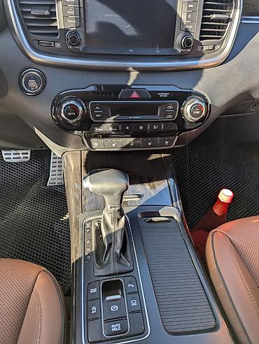 kia niro: Kia Sorento: 2018 г., 2 л, Автомат, Дизель, Кроссовер — 9