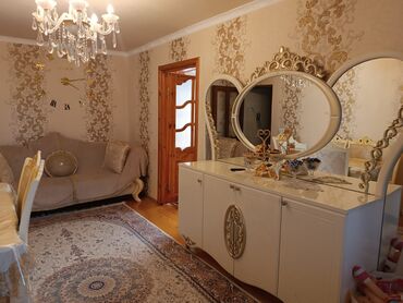 Uzunmüddətli kirayə mənzillər: Gəncə şəhərində Pasyolkada metallurq stadionunun üstünde 5mərtəbəli — 10