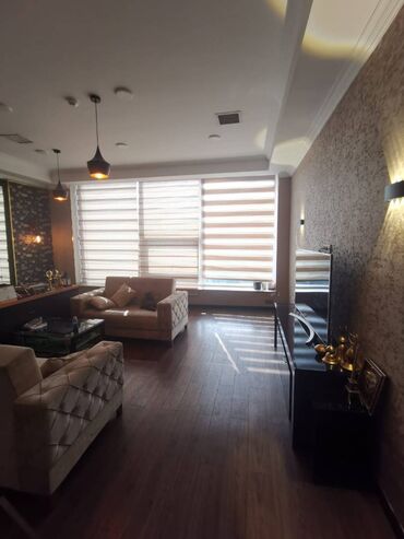 Ofislər: Bütün şəraitli mebelli yüksək dizaynda təmirli hazır ofis 4 mərtəbədə -da lalafo.az — 7 Ofislər: Bütün şəraitli mebelli yüksək dizaynda təmirli hazır ofis 4 mərtəbədə — 7