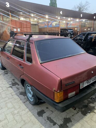 Продажа авто: ВАЗ (ЛАДА) 21099: 1992 г., 1.5 л, Механика, Бензин, Седан