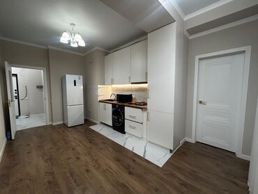 1 комнатная квартира бишкек продажа: 1 бөлмө, 45 кв. м, Элитка, 13 кабат, Евроремонт