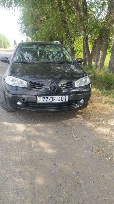 диски на рено кангу: Avtomobil bazasında "Renault Megane" modeli, "Grandtour" kuzov növü