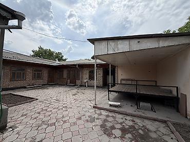 Продажа коттеджей и домов: 🏠 СРОЧНО продается дом в центре города 📍 Район: церковь, Баялинова / — 3