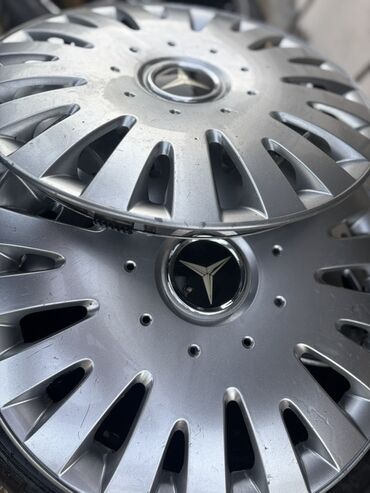 16 disk: Kolpak Mercedes-Benz R 16