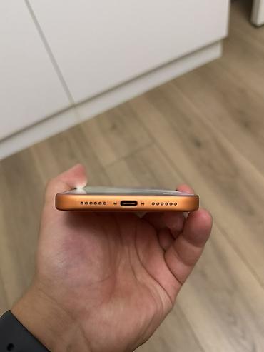 iphone e: IPhone 17 Pro Max, Б/у, 256 ГБ, Оранжевый, 91 % — 5