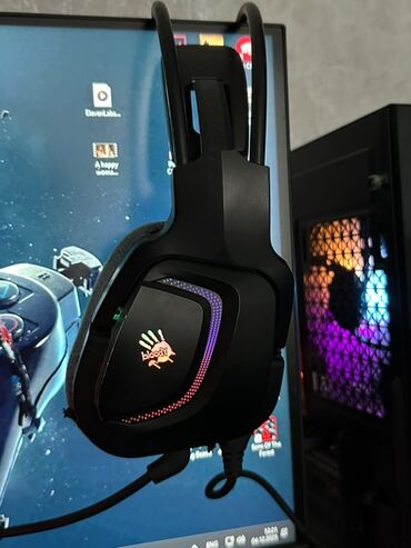 Masaüstü kompüterlər və iş stansiyaları: Heç bir problemi yoxdur, vəziyyəti əladır. i5-12400F – 2.5GHz RTX 3060 — 9