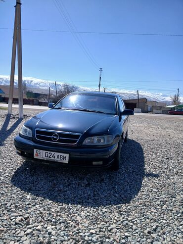 сут машине: Opel Omega: 2001 г., 2.2 л, Автомат, Бензин, Седан