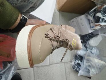 Čizme: Čizme, 36 — 11