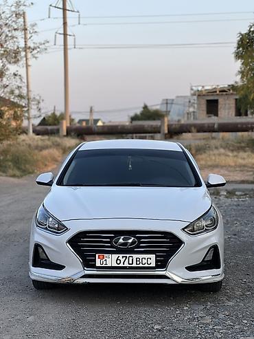 Hyundai Sonata: 2018 г., Седан