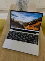 самые дешёвые ноутбуки: Ультрабук, 8 ГБ ОЭТ, Intel Core i5, 15.6 ", Колдонулган, Жумуш, окуу үчүн, эс тутум SSD