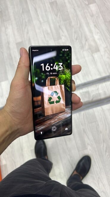 планшеты в бишкеке бу: Tecno Camon 30S, Колдонулган, 256 ГБ, түсү - Кара, 1 SIM