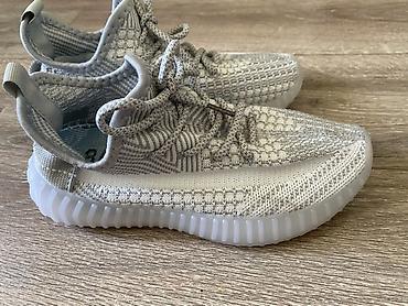 nike tech flecce: Кроссовки серого цвета с вязаным верхом - Легкий дышащий текстильный — 1