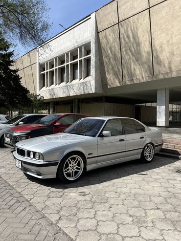 bmw 37 стиль: BMW 5 series: 1995 г., 2.5 л, Механика, Бензин, Седан