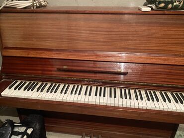 casio пианино: Пианино "Беларусь" классического дизайна, выполненное в коричневых