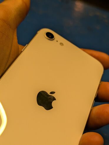 сколько стоит айфон 5 se: IPhone SE 2020, Колдонулган, 64 ГБ, Ак, Каптама, 77 %