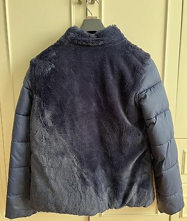 off white prsluk: Tünd göy rəngdə qış gödəkçəsi - Material: ön və arxa hissə yumşaq — 2