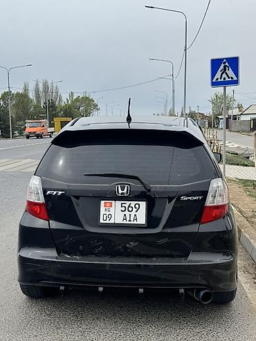 мото honda: Honda Fit: 2008 г., 1.5 л, Автомат, Бензин, Хэтчбэк — 4