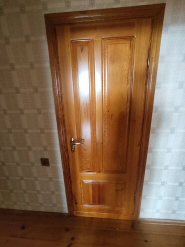 Otaq qapıları: Taxta qapılar satılır.Heç bir zədəli yeri yoxdur. 9 ədəd mövcuddur. 1 -da lalafo.az — 4 Otaq qapıları: Taxta qapılar satılır.Heç bir zədəli yeri yoxdur. 9 ədəd mövcuddur. 1 — 4