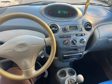 Toyota: Toyota Yaris: 1 l. | 2000 έ. Χάτσμπακ — 5