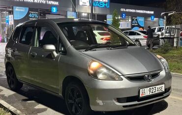 Honda: Honda Fit: 2002 г., 1.3 л, Вариатор, Бензин