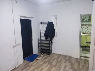 Долгосрочная аренда квартир: 1 комната, Агентство недвижимости, Без подселения, С мебелью частично